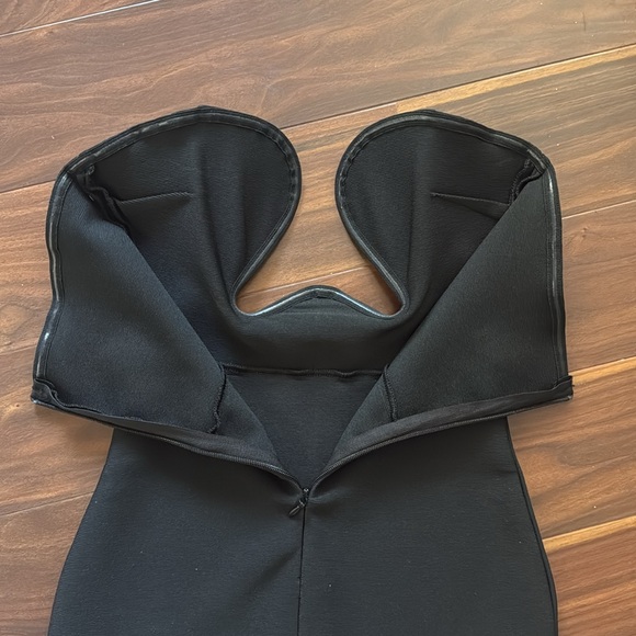 Black Bandage Cut Out Low Neckline Maxi Dress size M - Picture 6 of 8